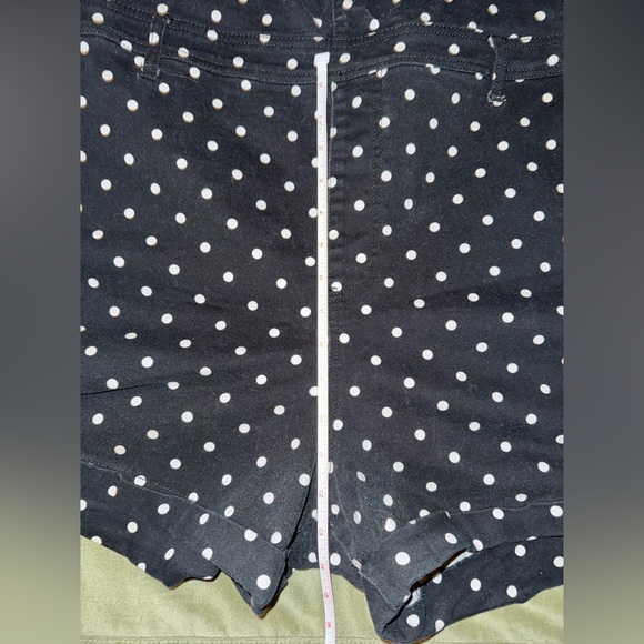 EUC Forever 21 - Black with White Polka Dots - Overalls (Shorts) - 20 - Picture 11 of 12